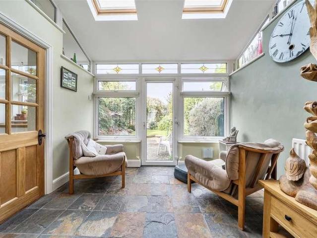 House for sale in Castle, Bedford