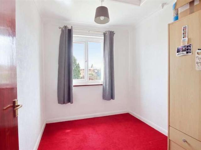 House for sale in Loundsley Green