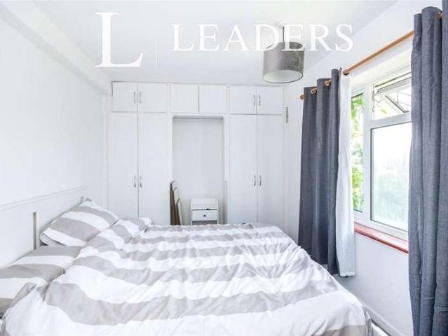House for sale in Bear Cross, Kinson