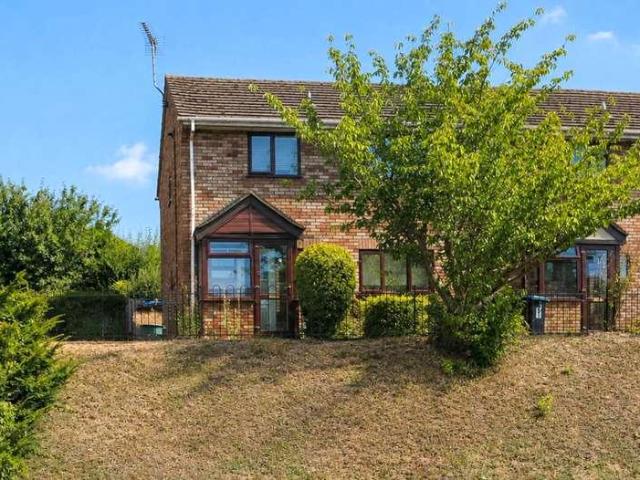 House for sale in Wigginton, Pouchen End
