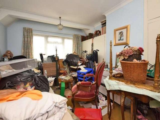 House for sale in Worcester Park, Greater London