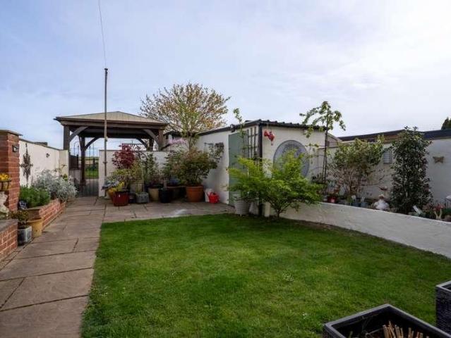 House for sale in Monks Orchard, Kent