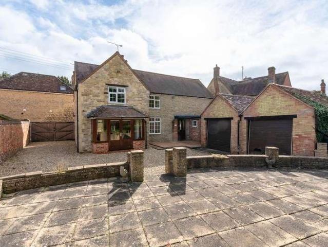 House for sale in Littleworth, Berrick Salome