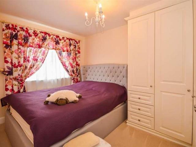 House for sale in Normanton, Altofts