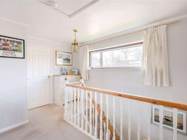 House for sale in Pachesham Park, Surrey