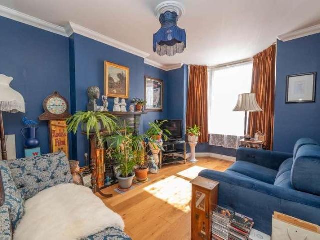 House for sale in Martyrs Field, The Bridge
