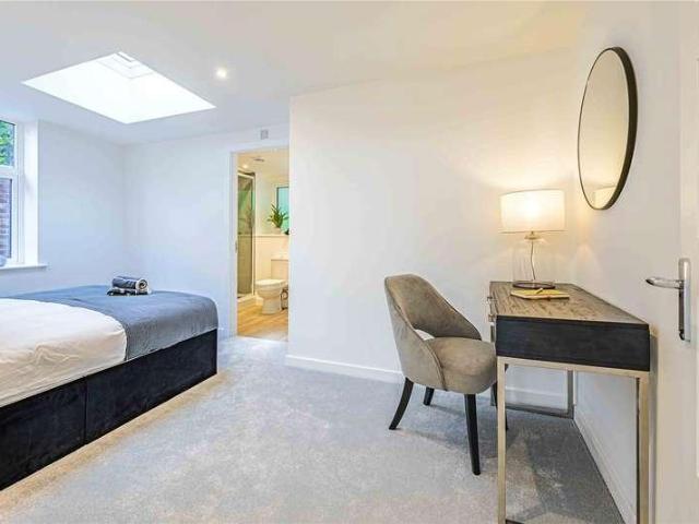 House for sale in Whipsnade, Bedfordshire