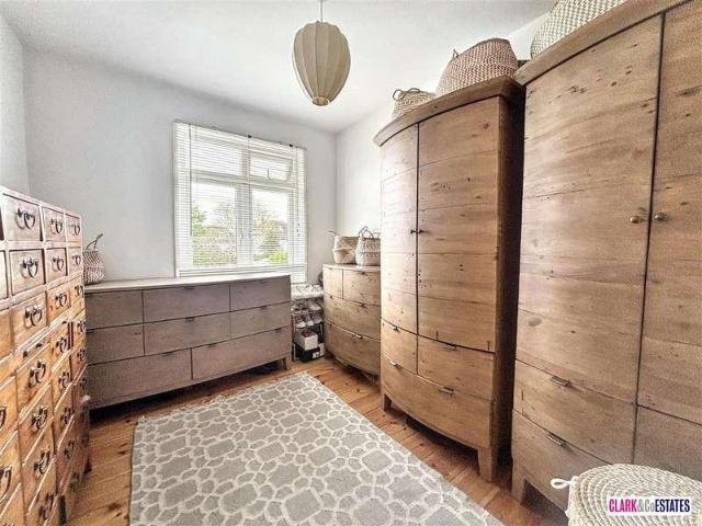 House for sale in Watergate, Devon