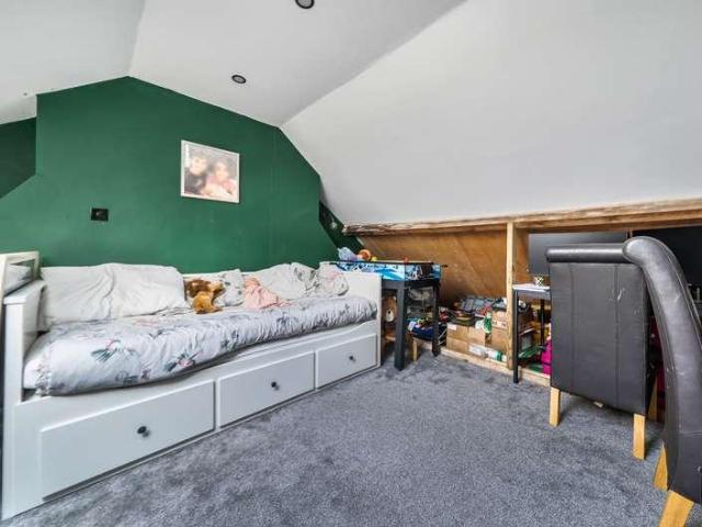 House for sale in Dunstable, Bedfordshire