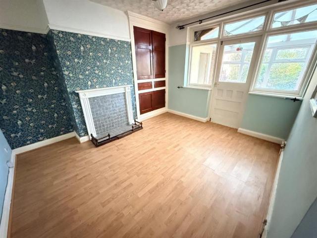 House for sale in Audnam, Amblecote