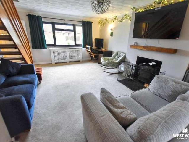 House for sale in Letterston, Wales