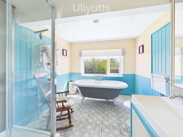 House for sale in Beeford