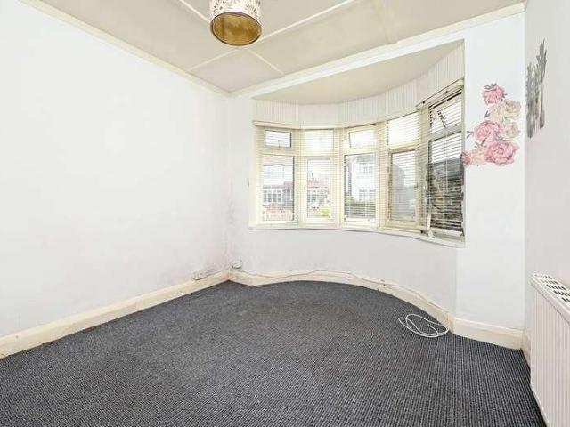 House for sale in Lower Halliford, Surrey