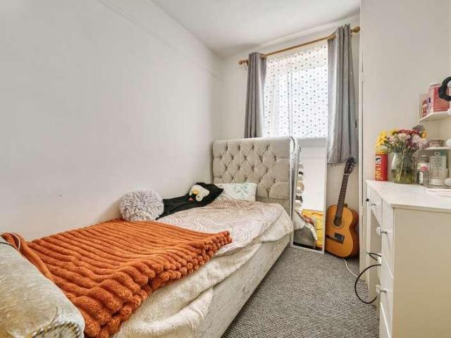 House for sale in Heigham Grove, East Bank