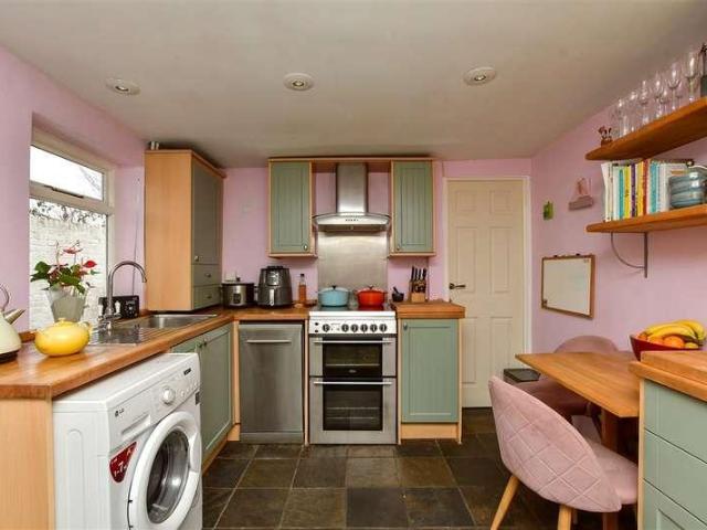 House for sale in Wingham, Ash