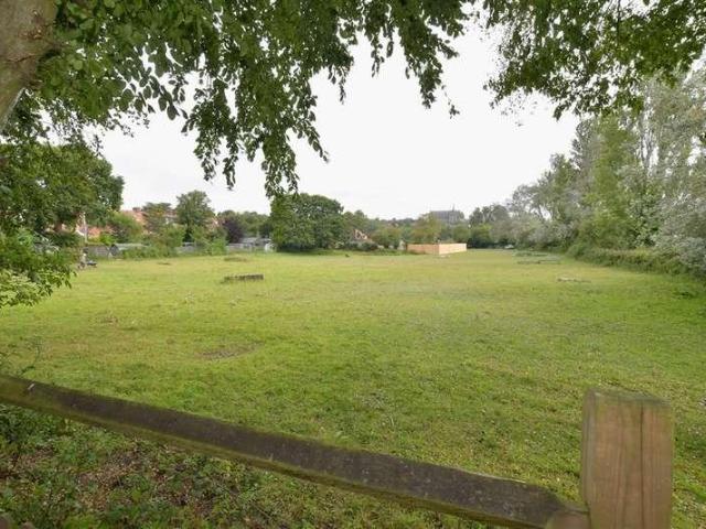 House for sale in Arundel, Clapham