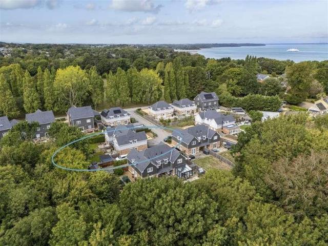 House for sale in Binstead, Ryde