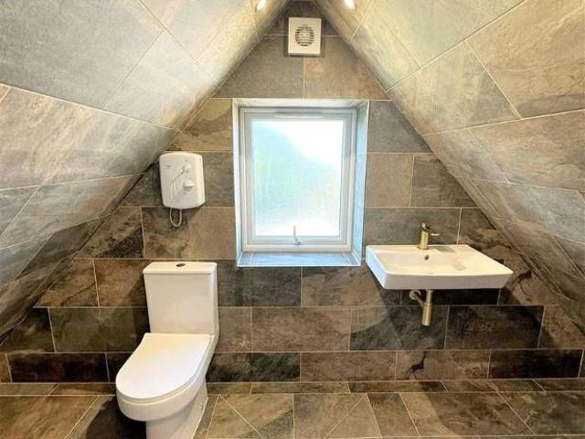 House for sale in London Borough of Hounslow, Feltham