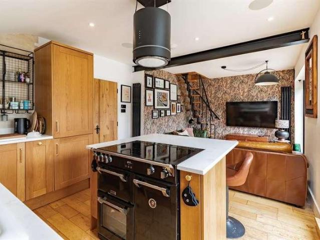 House for sale in Kingsdown Park, The Bridge