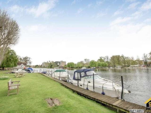 House for sale in Teddington, Hampton Wick