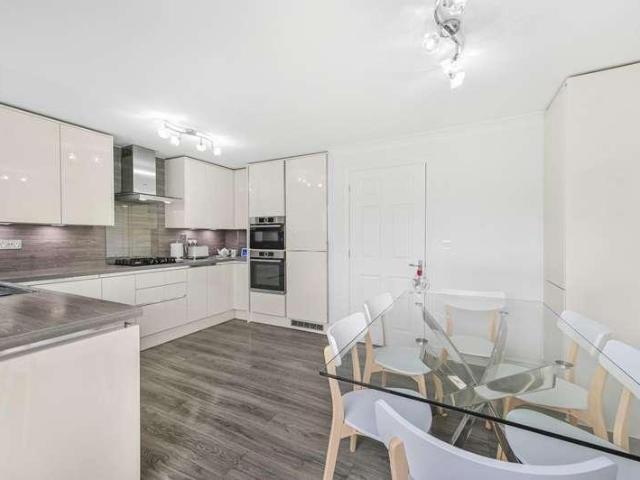 House for sale in Duton Hill, Essex