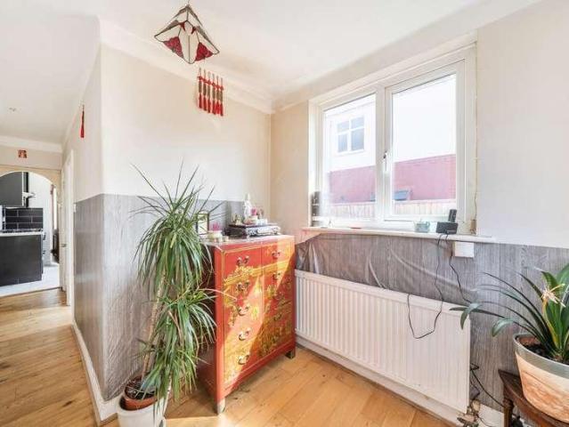 House for sale in Old Malden, Greater London