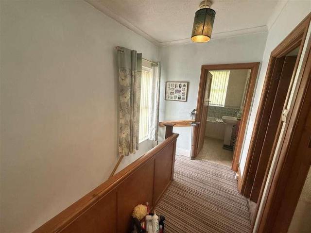 House for sale in Llanybydder, Wales