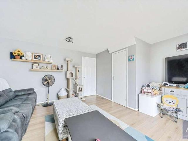 House for sale in Padbury, Buckinghamshire
