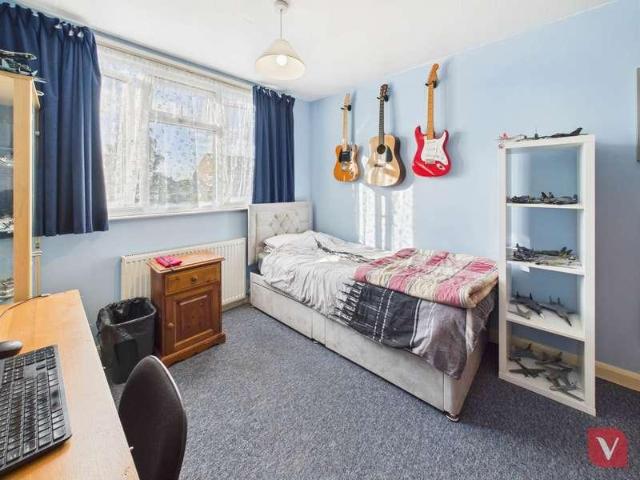 House for sale in Luton, Warden Hill