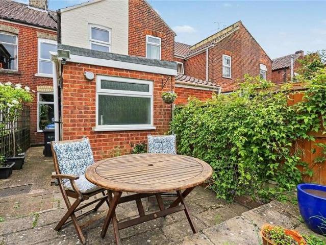 House for sale in Heigham Grove, East Bank