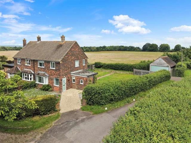 House for sale in East Clandon, Westborough