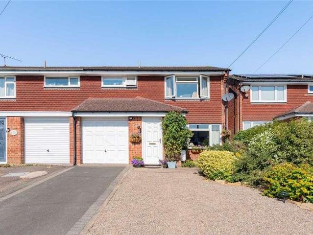 House for sale in Alderminster, Warwickshire