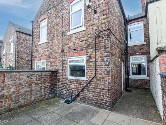 House for sale in Centre Park, Warrington