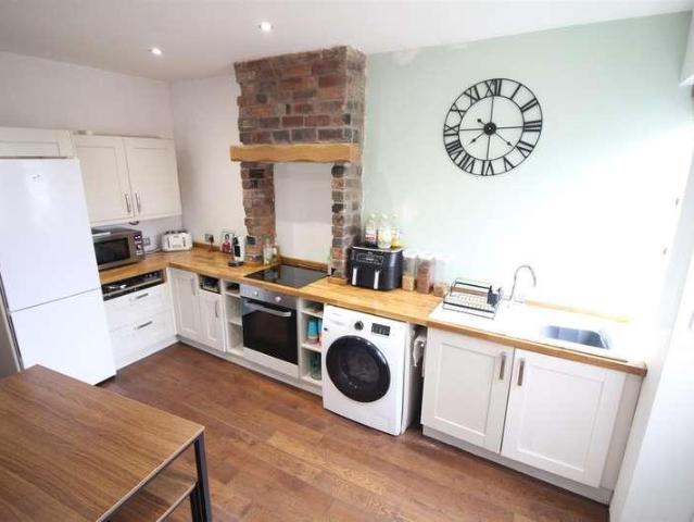 House for sale in Leeds