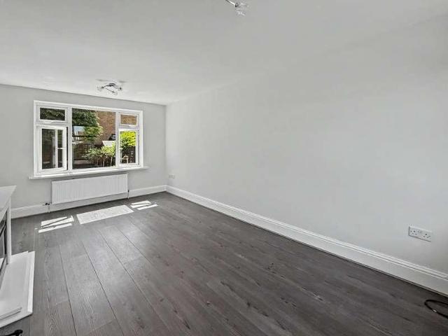 House for sale in Besses o' th' Barn, Bury