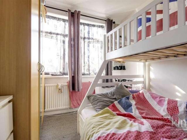 House for sale in Freezywater, Greater London
