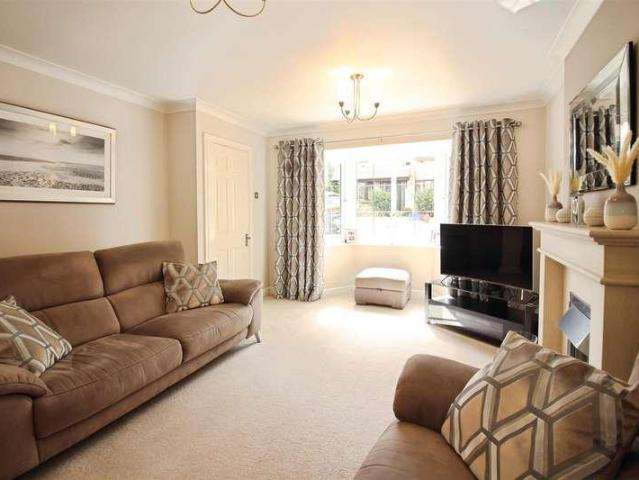 House for sale in Howlett Cross, Robin Hood
