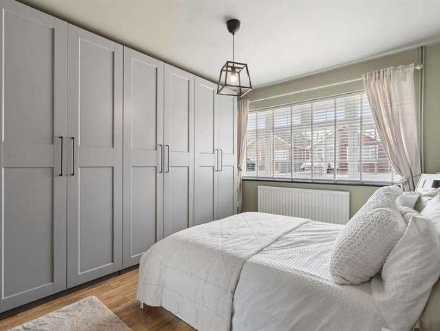 House for sale in Swalecliffe, Canterbury