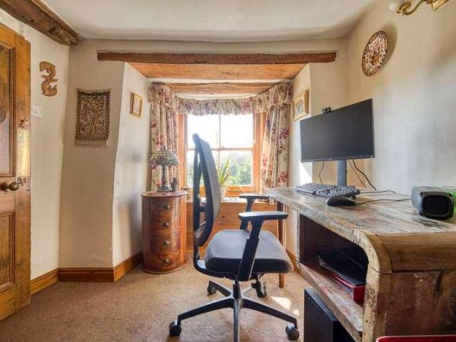 House for sale in Castle Cary, Somerset