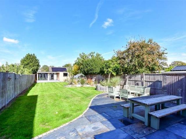 House for sale in Hampshire Farm, Havant