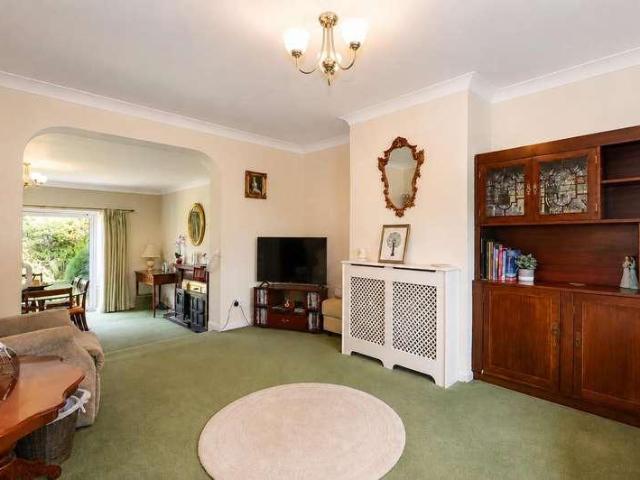 House for sale in Horbury, West Yorkshire