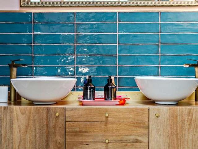 House for sale in Lower Halliford, Surrey
