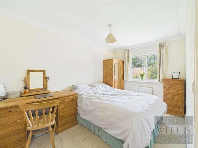 House for sale in Silverhill Park, Guestling Green