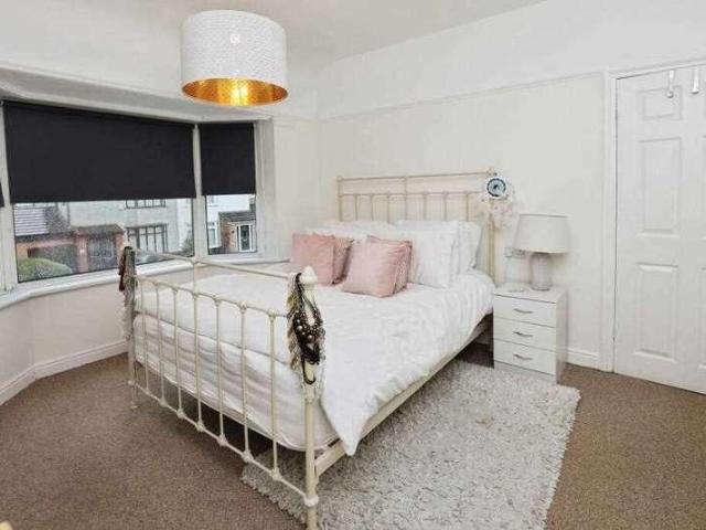 House for sale in Calderstones