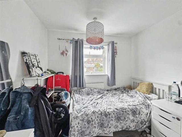 House for sale in Southdown, St Albans