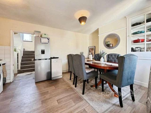 House for sale in Farnborough, Hampshire