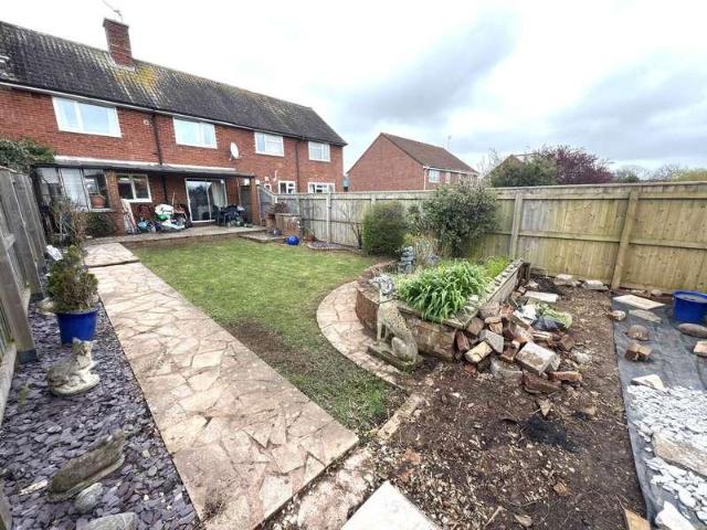 House for sale in Littleham, Budlake
