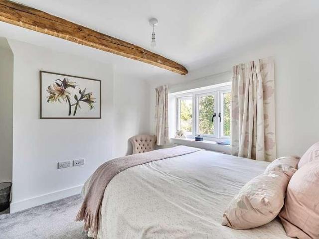 House for sale in Wrecclesham, Fole