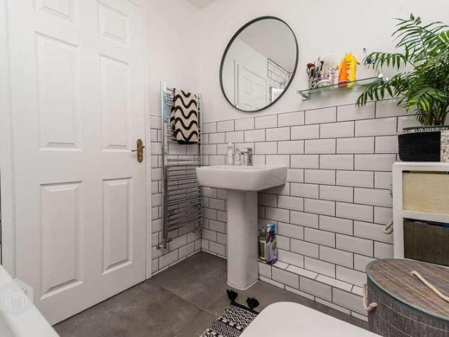 House for sale in Brooksbottom, Bury
