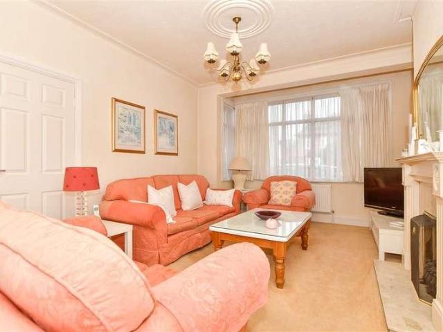 House for sale in Waltham Abbey, Epping Forest